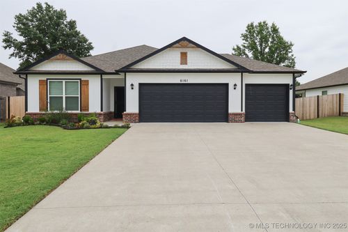 6161 S 317th East Ave, Broken Arrow, OK, 74014-5647 | Card Image