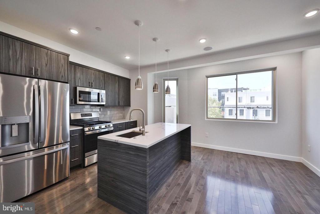 Residential Lease in PHILADELPHIA 4