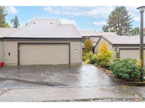 6679 Huntington Cir Se, Salem, OR, 97306-1471 | Card Image