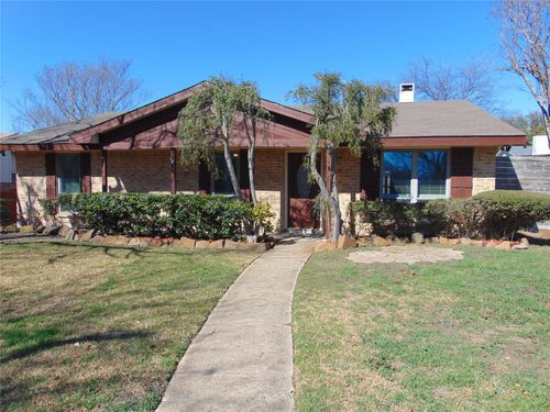 10835 Hayfield Dr, Dallas, TX, 75238-2929 | Card Image