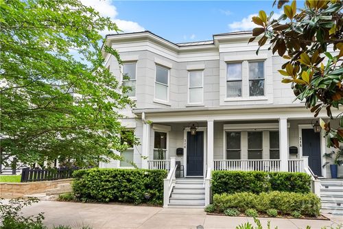 316 E Hall St, Savannah, GA, 31401-5711 | Card Image