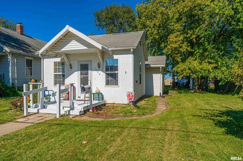 1624 Delavan St, Lincoln, IL, 62656-2939 | Card Image