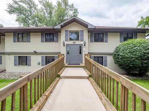 3-6109 Danford Creek Dr, Kalamazoo, MI, 49009-2056 | Card Image