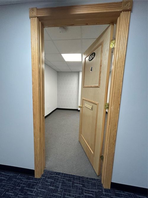 ste-204-22 S Main St, New City, NY, 10956-3535 | Card Image