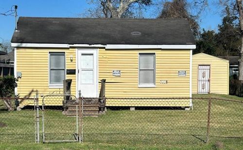 2013 Rosalee St, La Marque, TX, 77568-3731 | Card Image