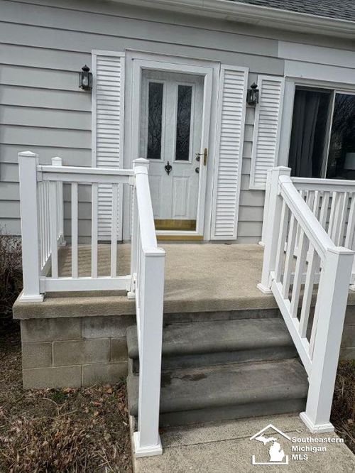 1953 Vivian Road Road, Frenchtown Township, MI, 48162 | Card Image