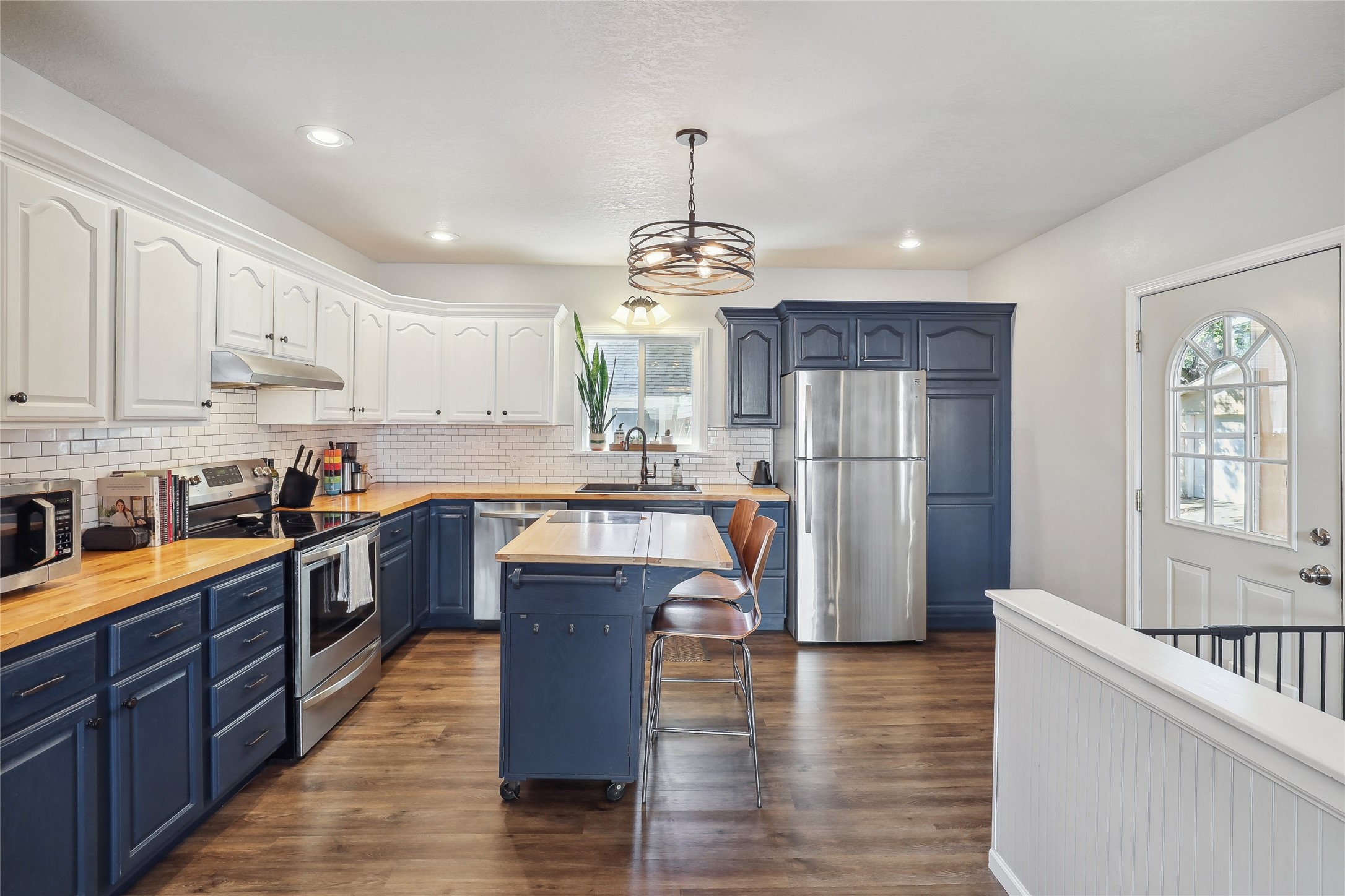 35th St, Des Moines, IA 50312