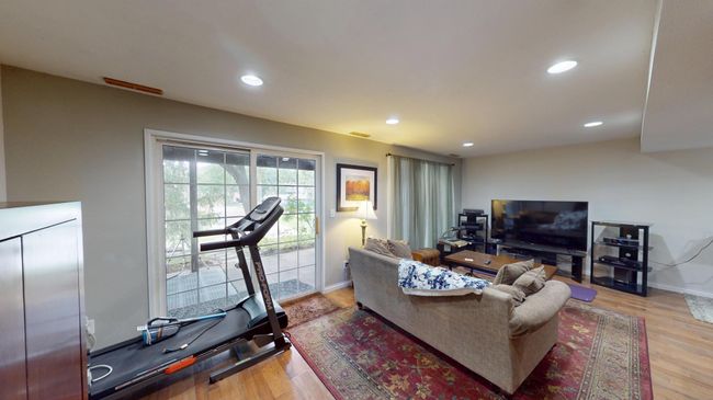 LL Family Room | Image 26