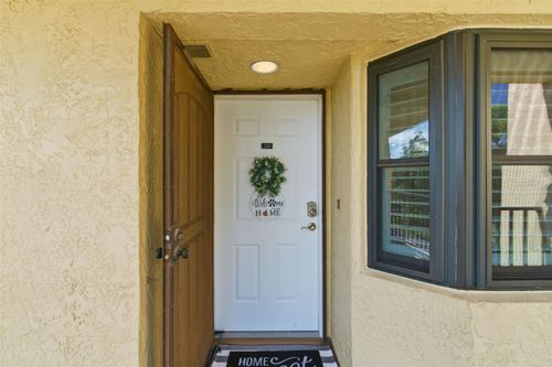 apt-311-5775 Park St N, ST PETERSBURG, FL, 33709-6324 | Card Image