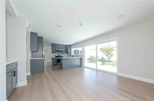 10220 El Monterey Ave, Fountain Valley, CA, 92708-5202 | Card Image