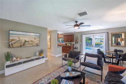 2-505 Se 25th Ave, Pompano Beach, FL, 33062-6027 | Card Image