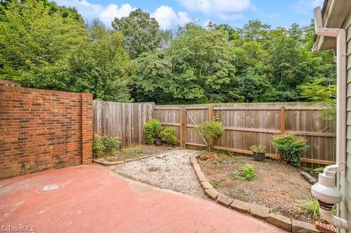 apt-b-4827 Tower Rd, Greensboro, NC, 27410-5810 | Card Image