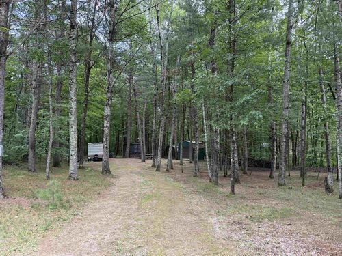 N1640 Sundance Lane, MENOMINEE, WI, 54135 | Card Image