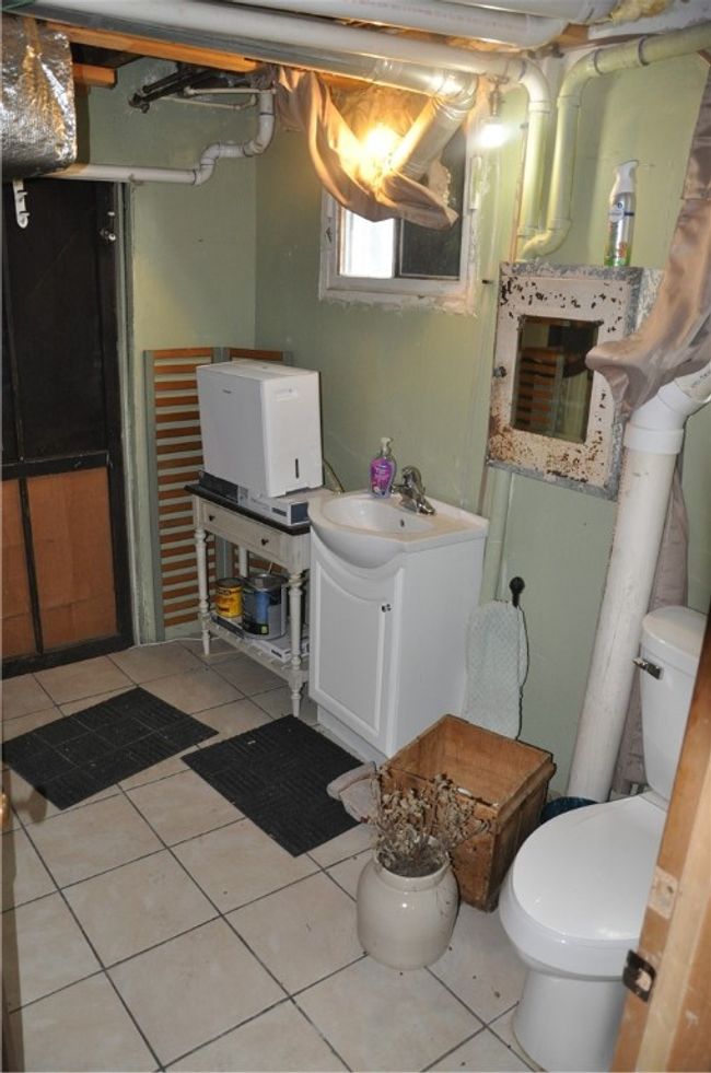 13600 8 Th St, House other with 2 bedrooms, 3 bathrooms and null parking in OSSEO WI | Image 24