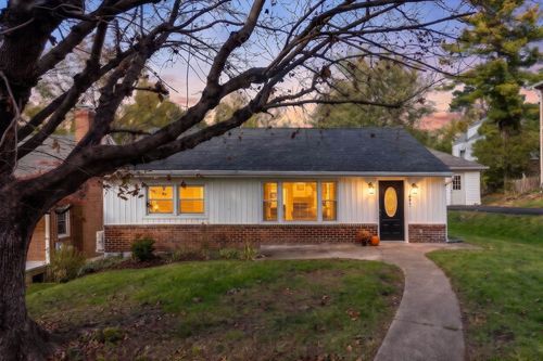 409 Hendren Ave, Staunton, VA, 24401 | Card Image