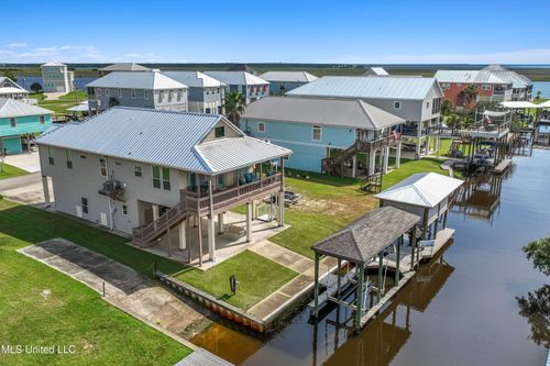 4069 Madagascar St, Bay Saint Louis, MS, 39520-7617 | Card Image