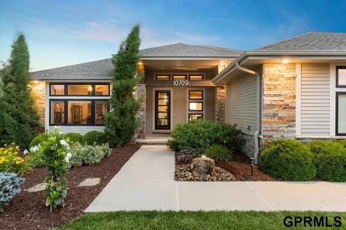 10709 S 168th Ave, Omaha, NE, 68136-4109 | Card Image