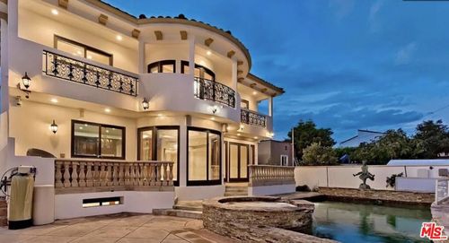 332 S Almont Dr, Beverly Hills, CA, 90211 | Card Image