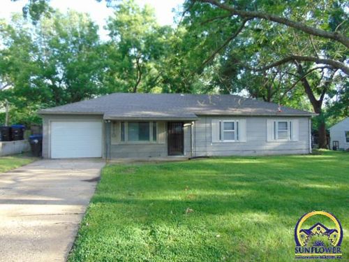 1407 Glencoe St, Topeka, KS, 66611-2433 | Card Image