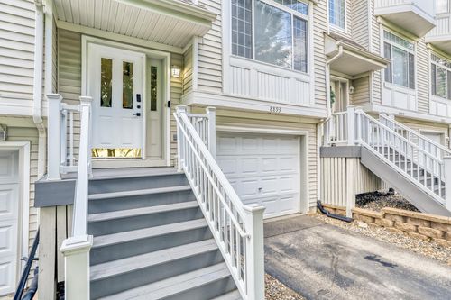 2002-8893 Brunell Way, Inver Grove Heights, MN, 55076-5160 | Card Image