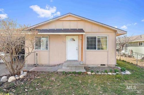 325 W Avenue E, Jerome, ID, 83338-3012 | Card Image