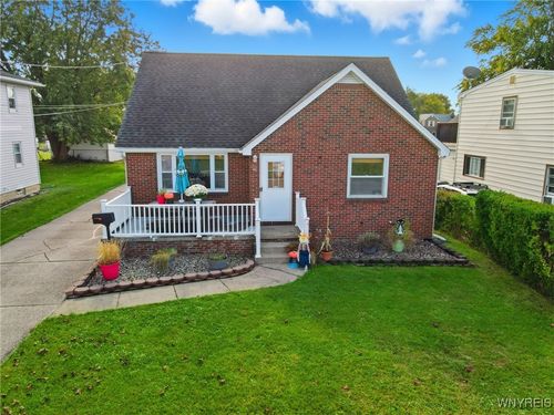 63 Knowlton Ave, Lackawanna, NY, 14218-3105 | Card Image