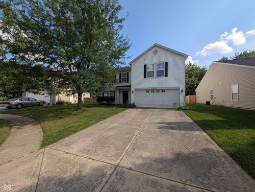10935 Parker Dr, Indianapolis, IN, 46231-1082 | Card Image