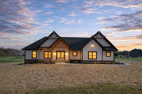 296 Belle Arden Dr, Greeneville, TN, 37745-3851 | Card Image