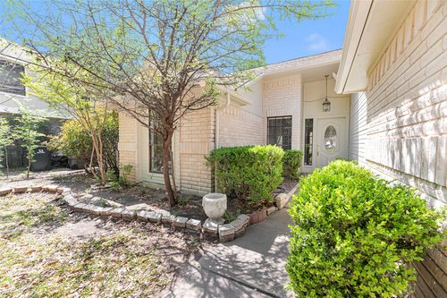 16318 Spotted Eagle Dr, Leander, TX, 78641-3019 | Card Image