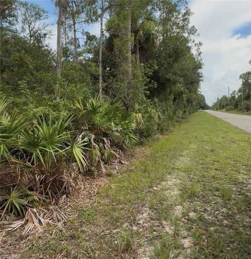 2114 Wellington Ave, ALVA, FL, 33920-1416 | Card Image