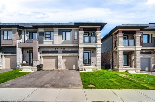 47 George Brier Dr W, Paris, ON, N3L0L8 | Card Image