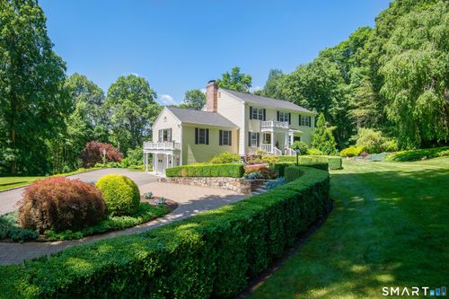 15 Hull Pl, Ridgefield, CT, 06877-5107 | Card Image