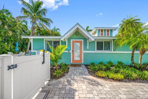b-3007 Avenue E, Holmes Beach, FL, 34217-2176 | Card Image