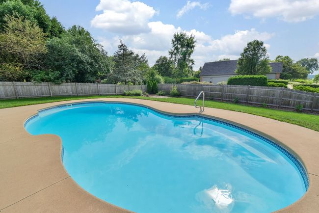 370 Westhaven Cir, House other with 4 bedrooms, 3 bathrooms and 2 parking in Geneva IL | Image 25
