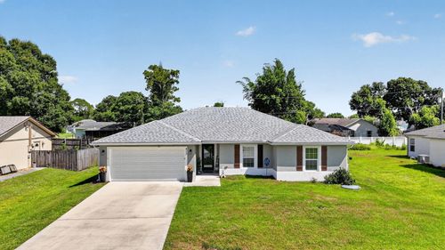 473 Se Streamlet Ave, Port St. Lucie, FL, 34983-4537 | Card Image