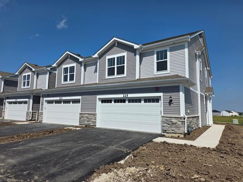 225 Cooney Way, Oswego, IL, 60543-1166 | Card Image