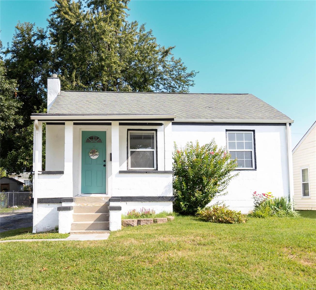 Miriam Ave, Saint Louis, MO 63114