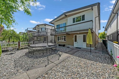 2086 E 40th Ave, Vancouver, BC, V5P1J3 | Card Image