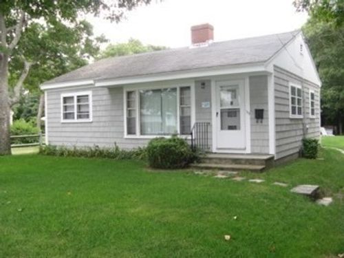 front-169 Seaview Ave, South Yarmouth, MA, 02664-5143 | Card Image