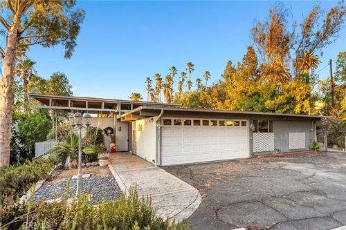 1595 Cherokee Rd, Corona, CA, 92881 | Card Image