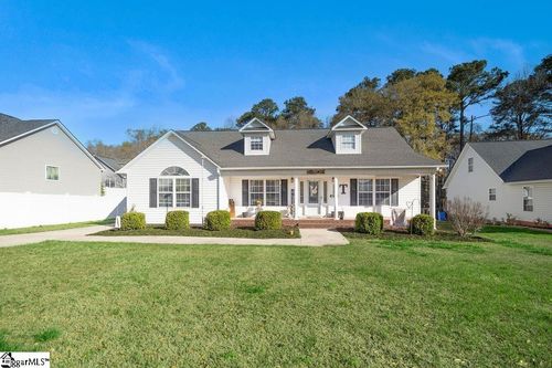 121 Amberwood Dr, Anderson, SC, 29621-3087 | Card Image