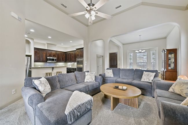 9205 Athens Dr, House other with 3 bedrooms, 3 bathrooms and null parking in Argyle TX | Image 13