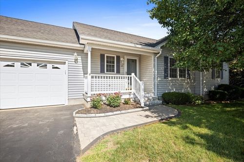 29-12 Deacon St, Northborough, MA, 01532-1677 | Card Image