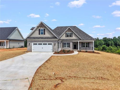 174 Cool Run, Lexington, NC, 27295 | Card Image