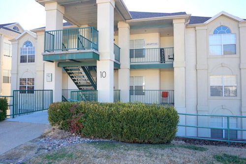 2-351 S Wildwood Dr, Branson, MO, 65616-3941 | Card Image