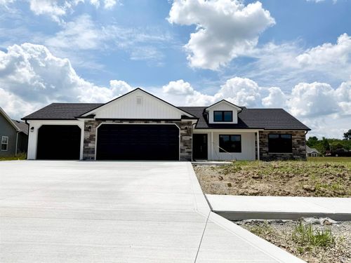 2403 Chandler Way, Auburn, IN, 46706-3087 | Card Image