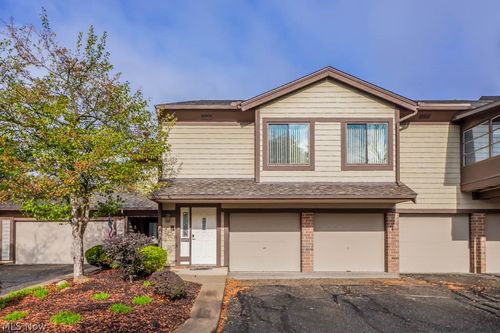 4579 Morgate Cir Nw, Canton, OH, 44708-1545 | Card Image