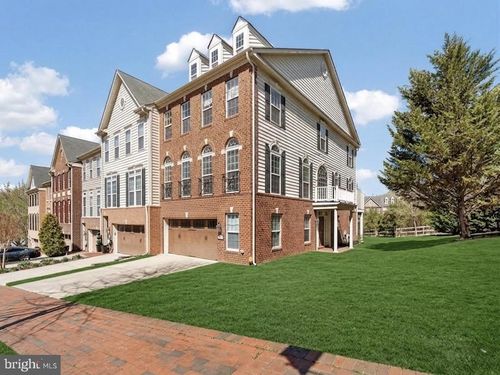 15110 Nancy Gibbons Ter, UPPER MARLBORO, MD, 20774-8073 | Card Image