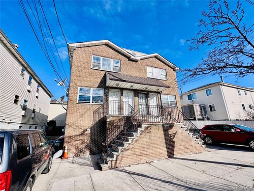 1907 Arnow Ave, Bronx, NY, 10469-3306 | Card Image