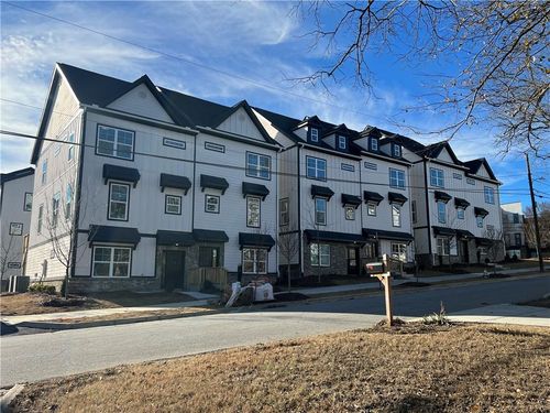 2000 Main St Nw, Atlanta, GA, 30318-1886 | Card Image